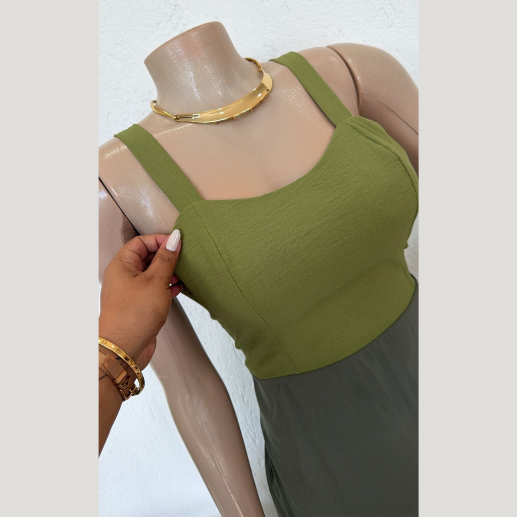 Vestido em Tecido Duna Fluido - Cores Verde Oliva e Militar - Imagem 2